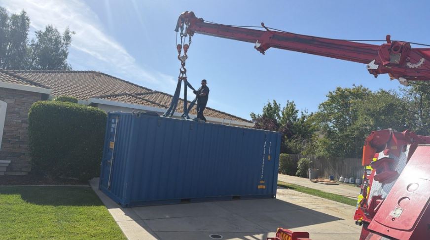 Transporting a container