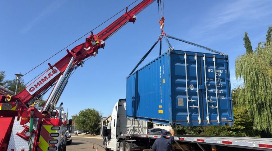 Transporting a container